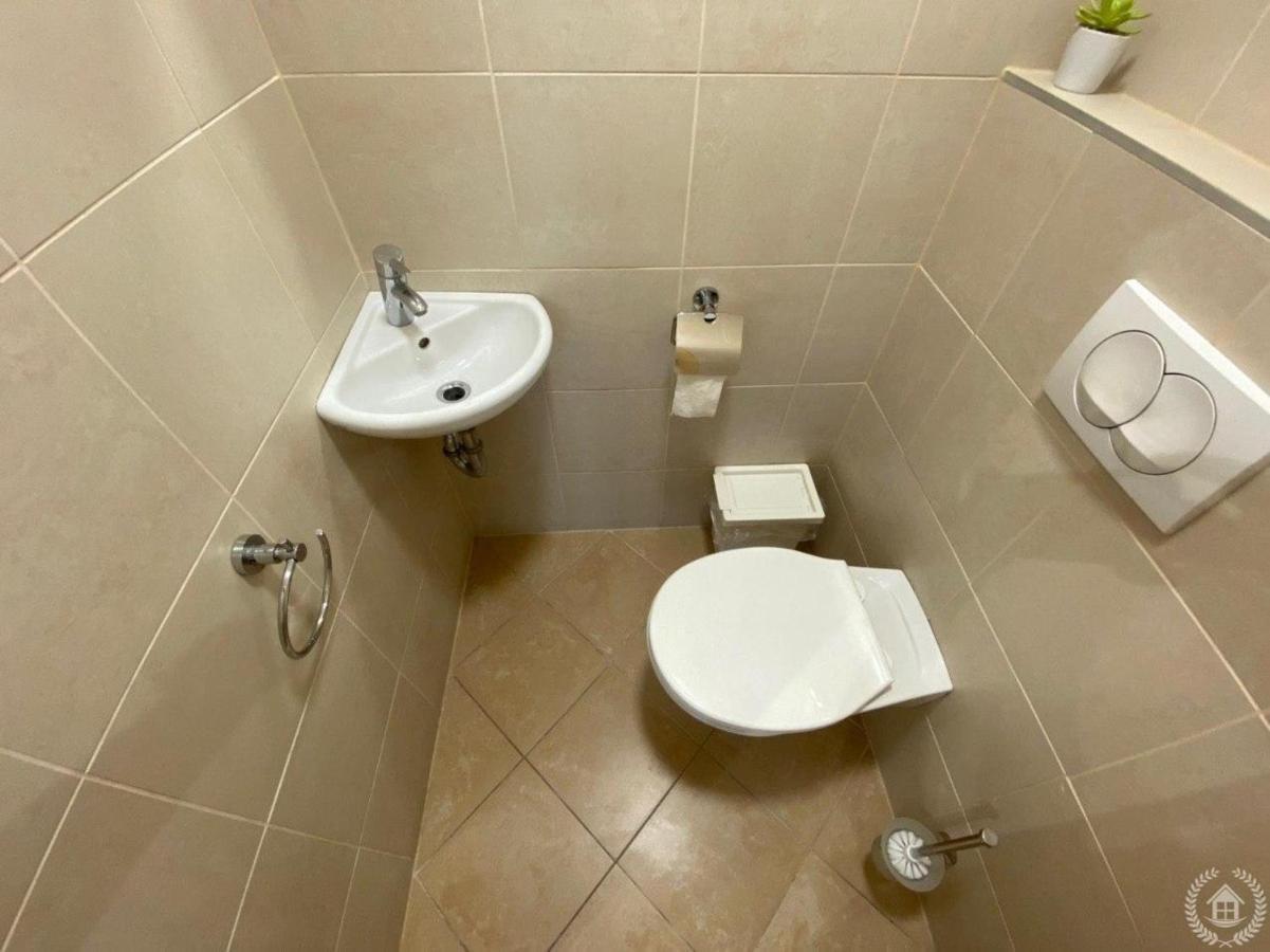 Downtown Gozsdu Vibe Apartment II Budapest Bagian luar foto